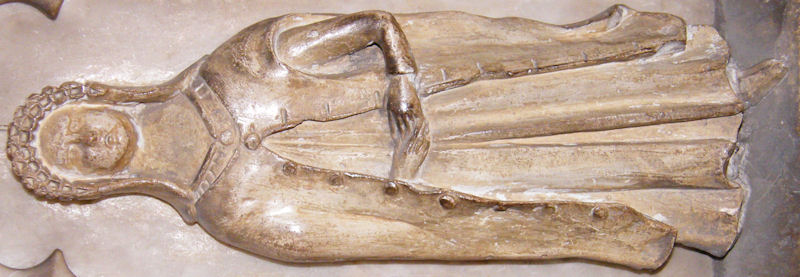 Warwick - St Mary Thomas Beauchamp 1369 and wife Katherine mortimer 1369 weeper